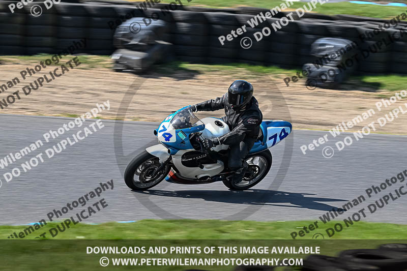 enduro digital images;event digital images;eventdigitalimages;lydden hill;lydden no limits trackday;lydden photographs;lydden trackday photographs;no limits trackdays;peter wileman photography;racing digital images;trackday digital images;trackday photos